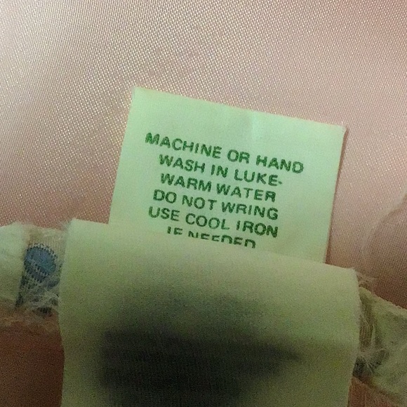 Vintage satin Chemise medium - Picture 9 of 9